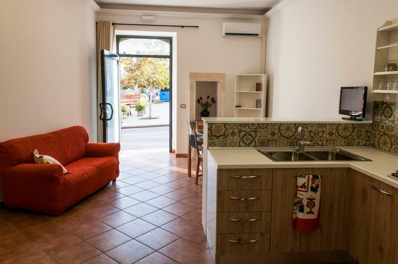 Ninetta Bed & Breakfast Solarino Exterior foto